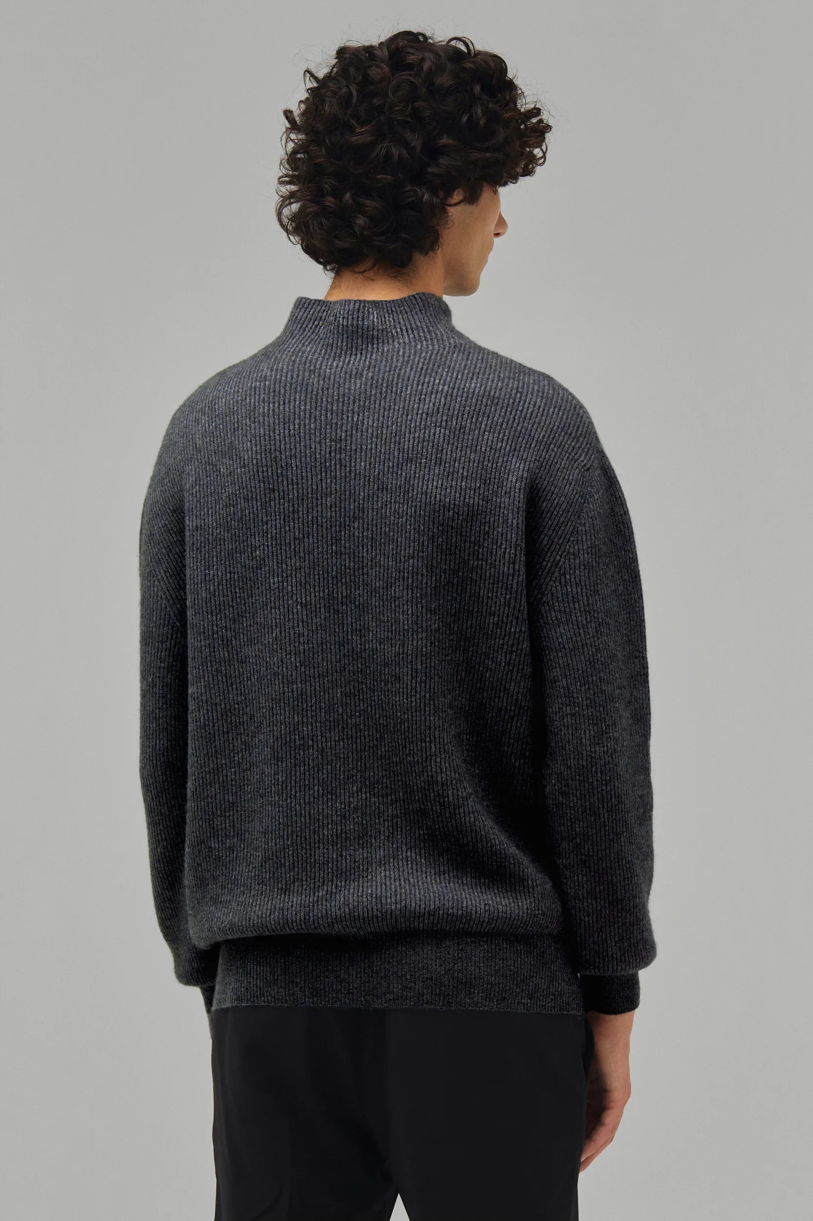Kaschmir Pullover Funnel Neck