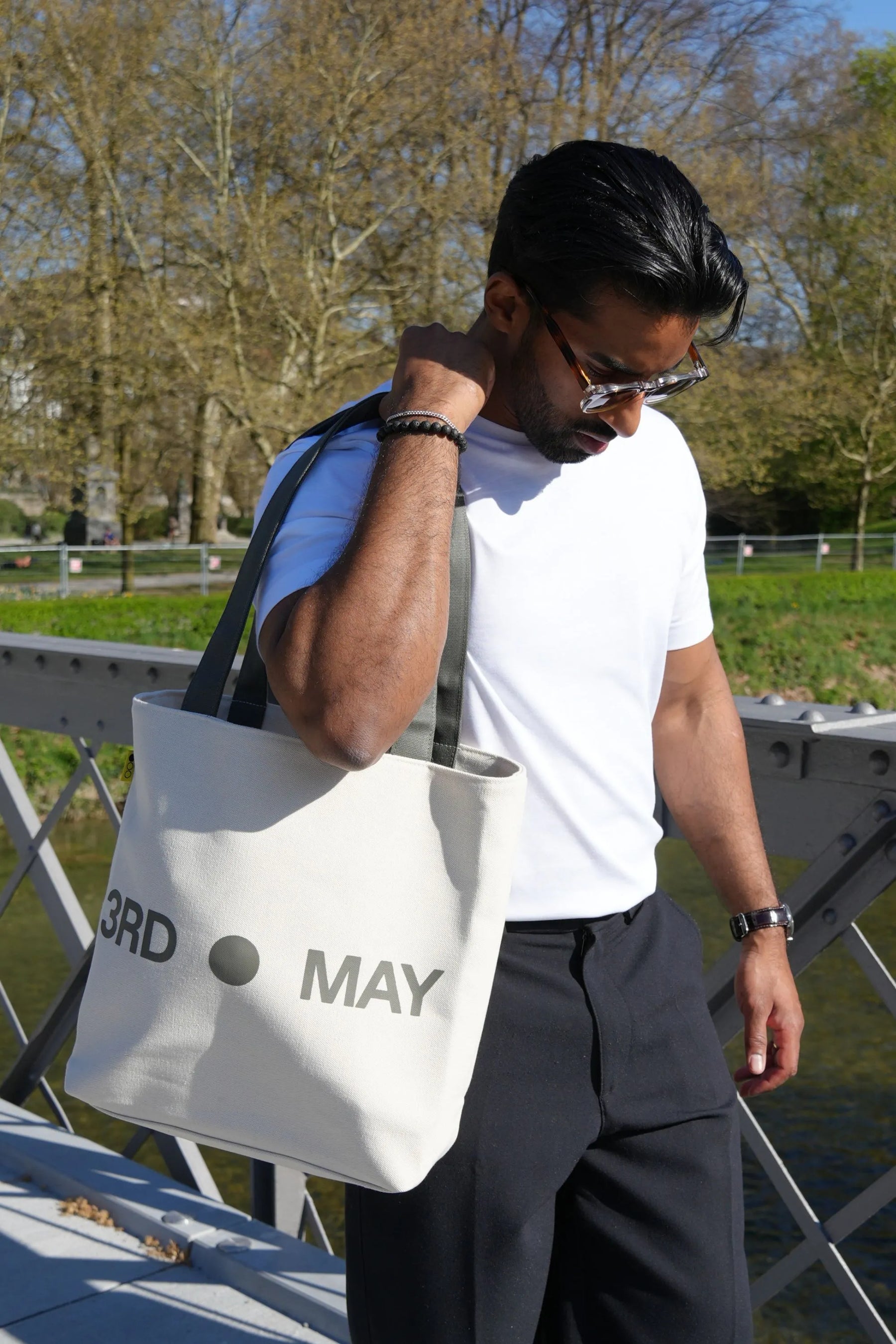 Canvas Shopper